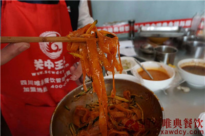 純手工搟面皮，下一個(gè)網(wǎng)紅小吃！